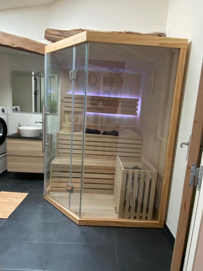 Charmant Appartement Avec Spa Fontenay-le-Comte Eksteriør billede
